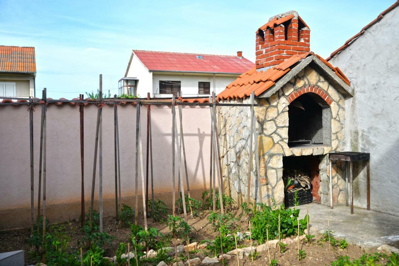 Apartmani Sime Бетина Екстер'єр фото
